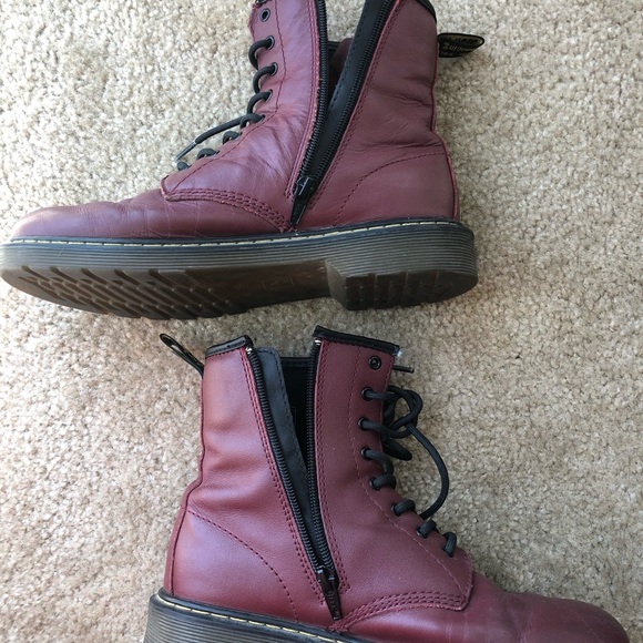 Dr. Martens Shoes - Cherry red dr. Martens